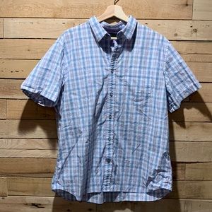 Men's Banana Republic Factory soft short sleeve button down size XL